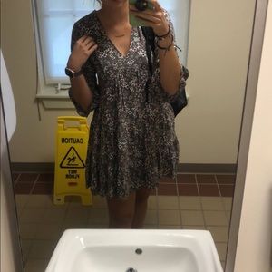 Size M Altar’d State Green floral print mini dress with long sleeves